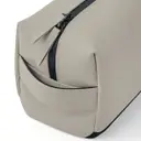 Kosmetiktasche aus mattem Polyurethan - Bild 4