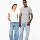 V-neck T-shirt with short sleeves - Image 10
