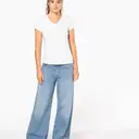 V-neck T-shirt with short sleeves - Image 13