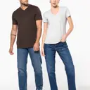 V-neck T-shirt with short sleeves - Image 8