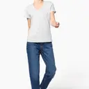 V-neck T-shirt with short sleeves - Image 4
