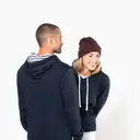 Sweatshirt mit kontrastierender Kapuze und Muster - Bild 10