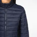 Leichte umweltfreundliche Daunenjacke - Bild 4
