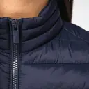 Leichte umweltfreundliche Daunenjacke - Bild 5