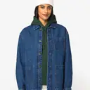 Ökologisch verantwortungsvolle Jeansjacke mit fallenden Schultern - Bild 4