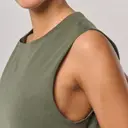 Sleeveless Crop T-Shirt - Image 6
