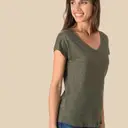 V-neck Linen T-shirt - Image 4