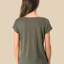 V-neck Linen T-shirt - Image 5