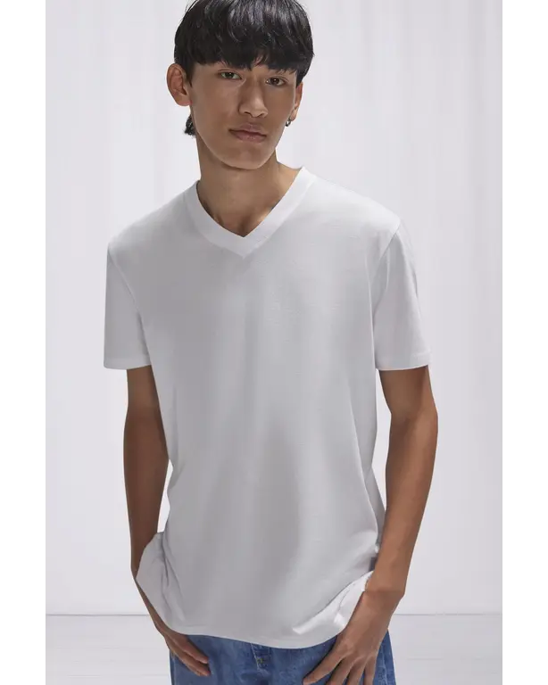 T-Shirt V-Ausschnitt #150