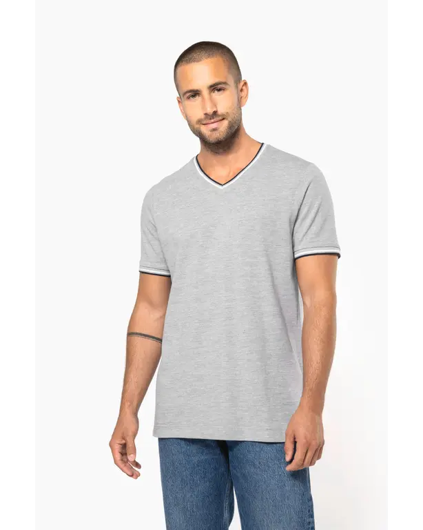 Piqué T-Shirt mit V-Ausschnitt
