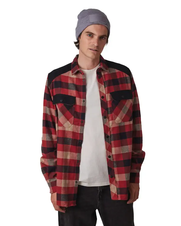 Recycled beanie with patch