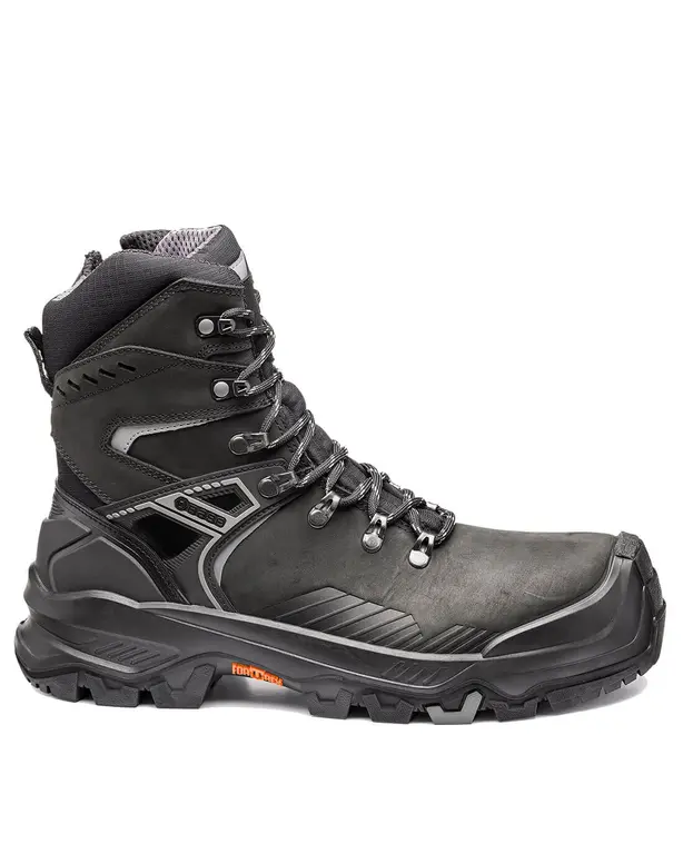 Boot T-MASSIVE