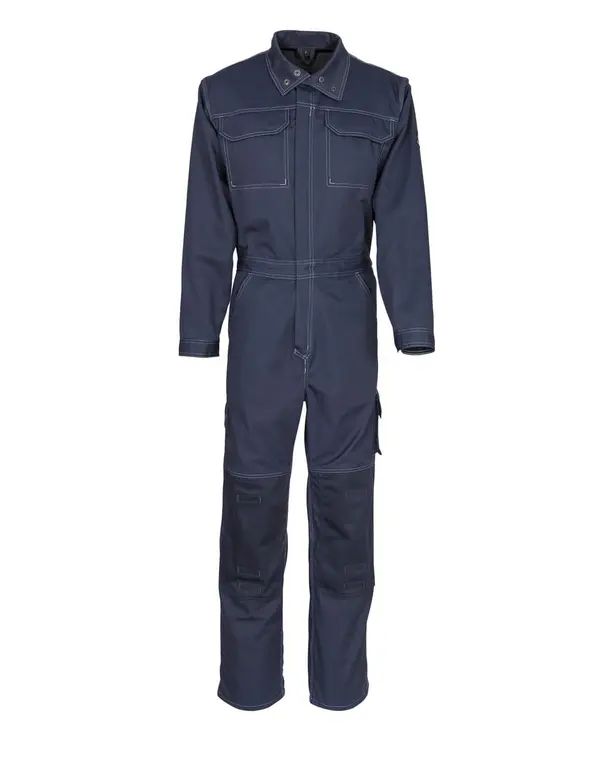 Overall mit Knieschützern