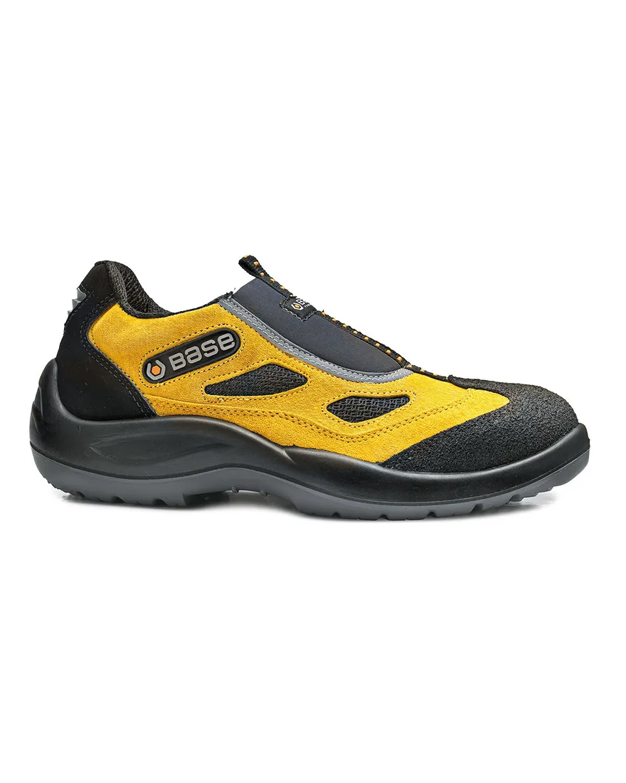 Four Holes S1P SRC Shoes
